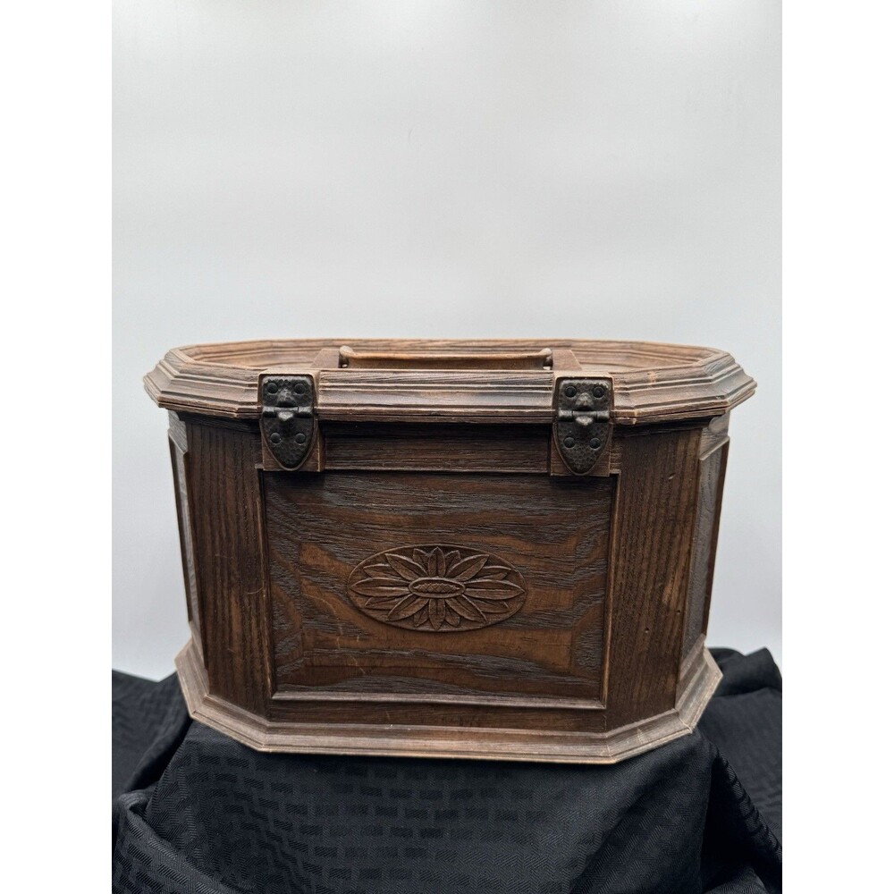 Vintage Lerner Faux Wood Sewing Box with Plastic Insert for Notions and Handle - Picture 2 of 6